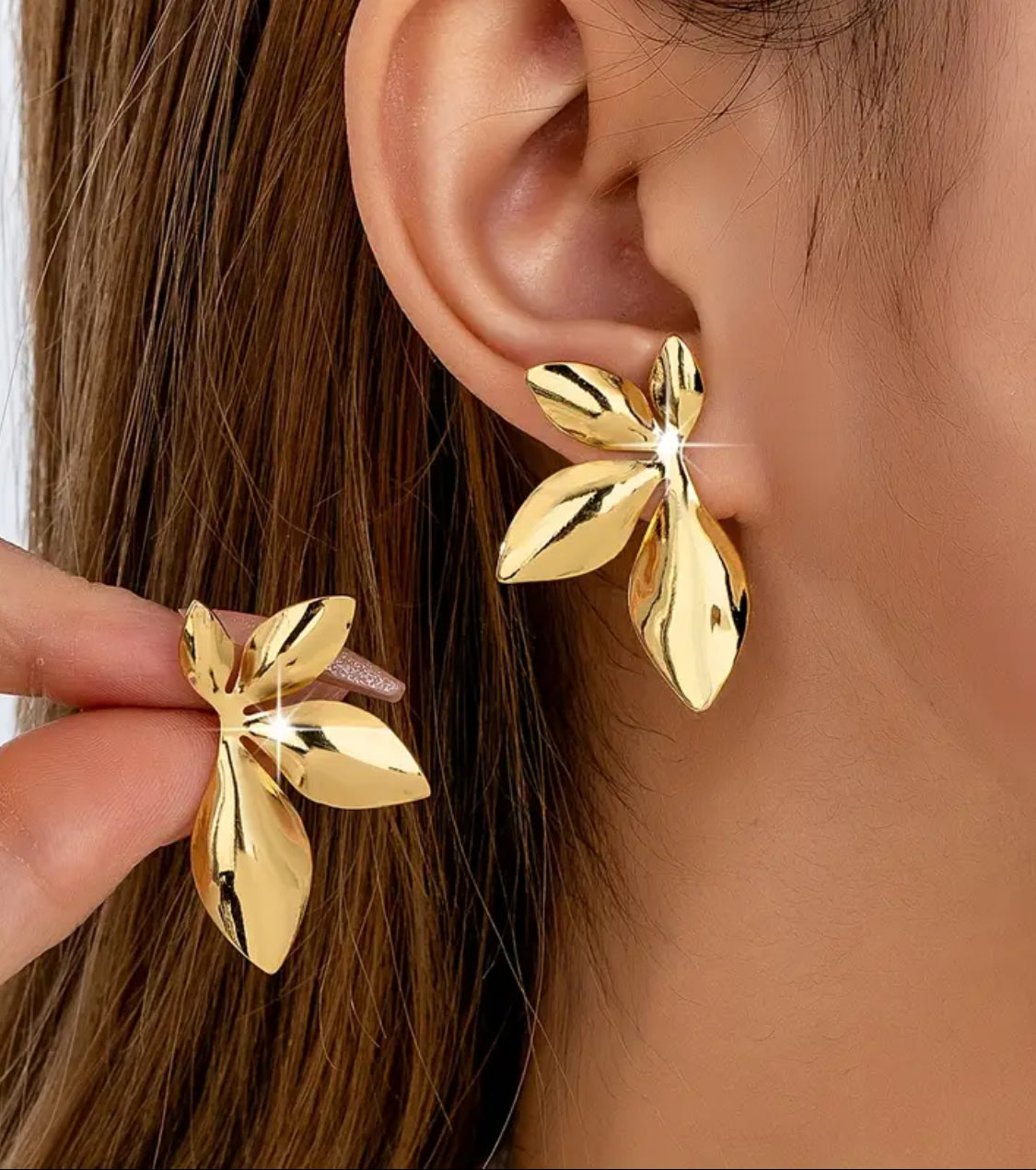 Golden Petal Luxe Earrings