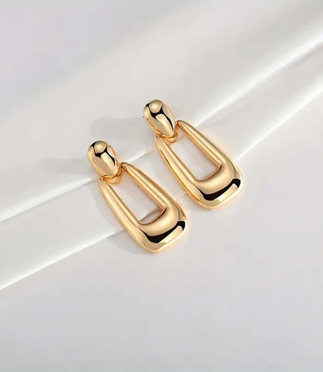 Nova Drop Sculpt Earrings