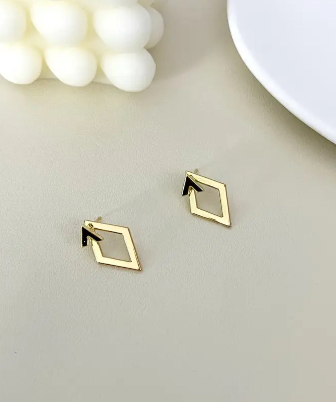 Nova Frame Earrings