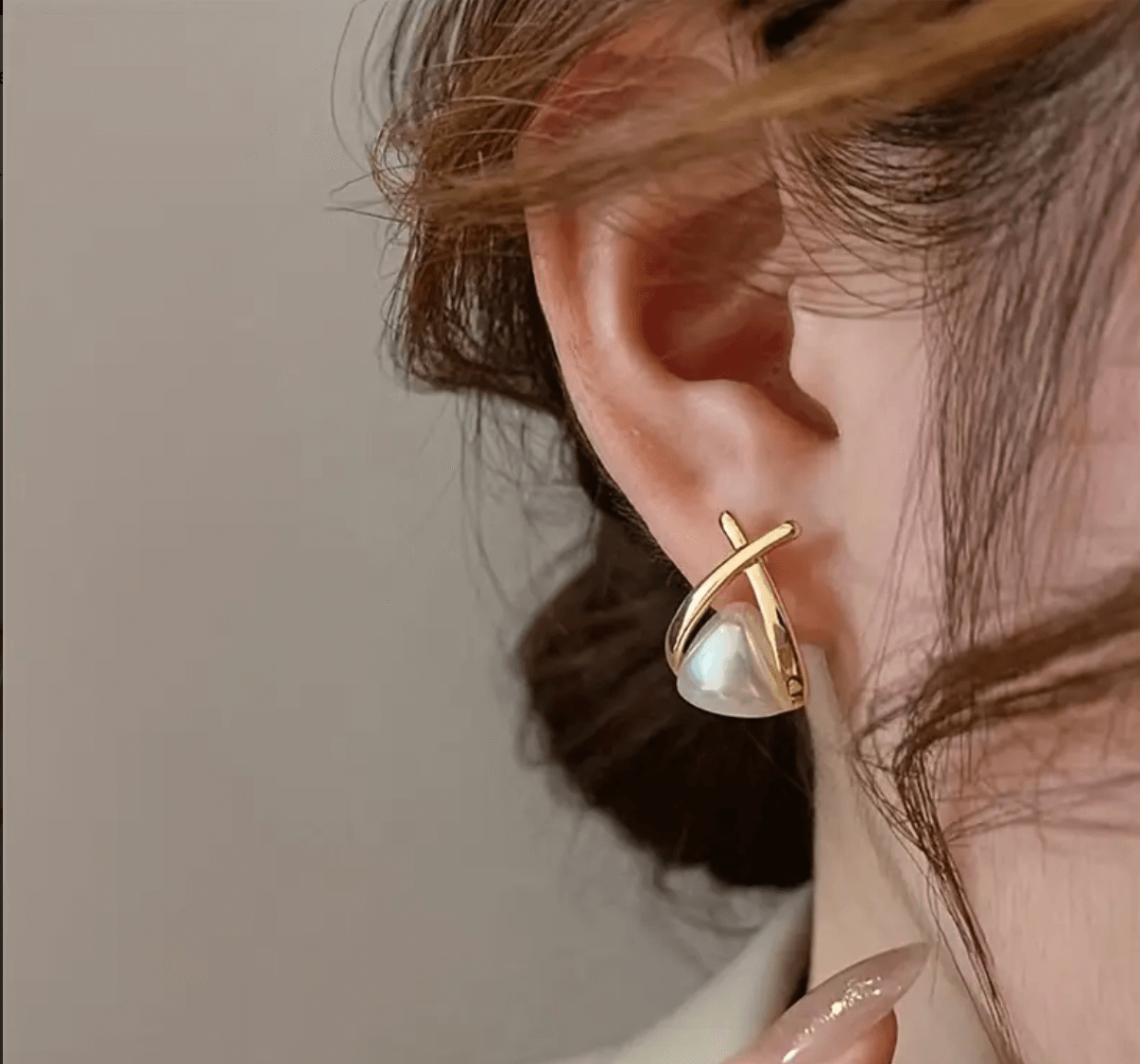 Aurora Embrace Pearl Earrings