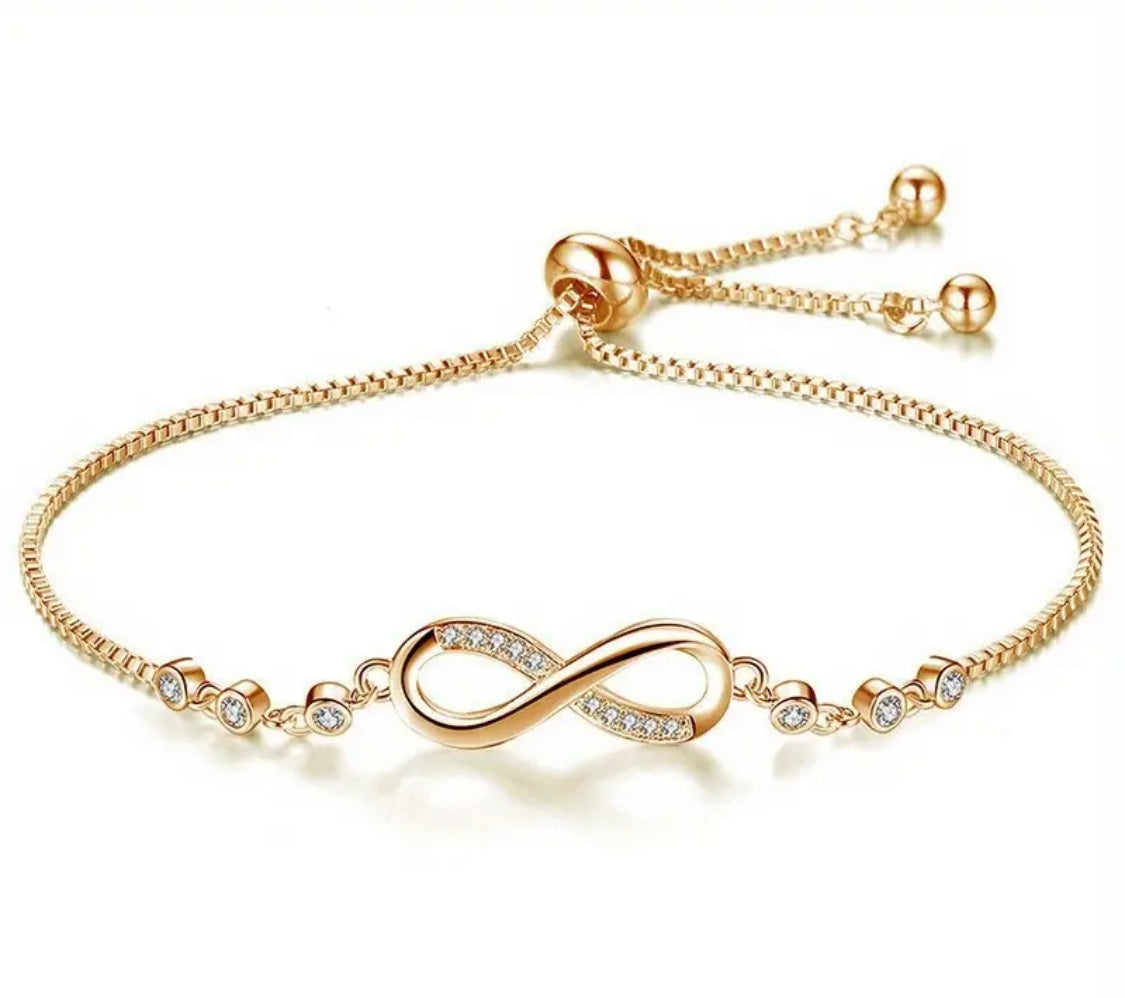 Infinity sparkle bracelet