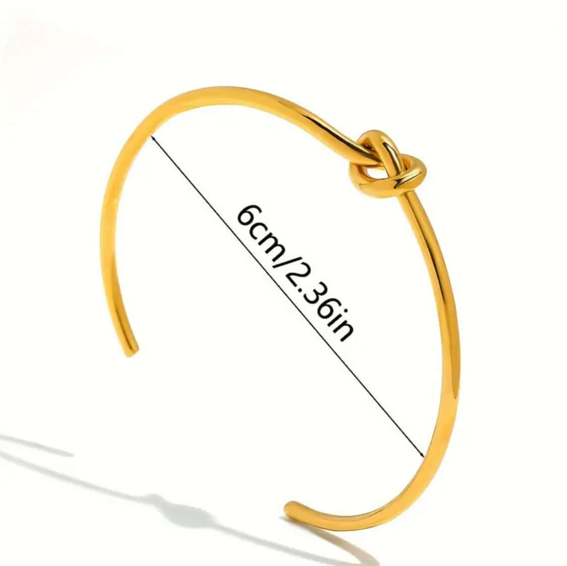 Golden Embrace Knot