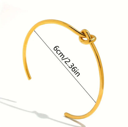 Golden Embrace Knot