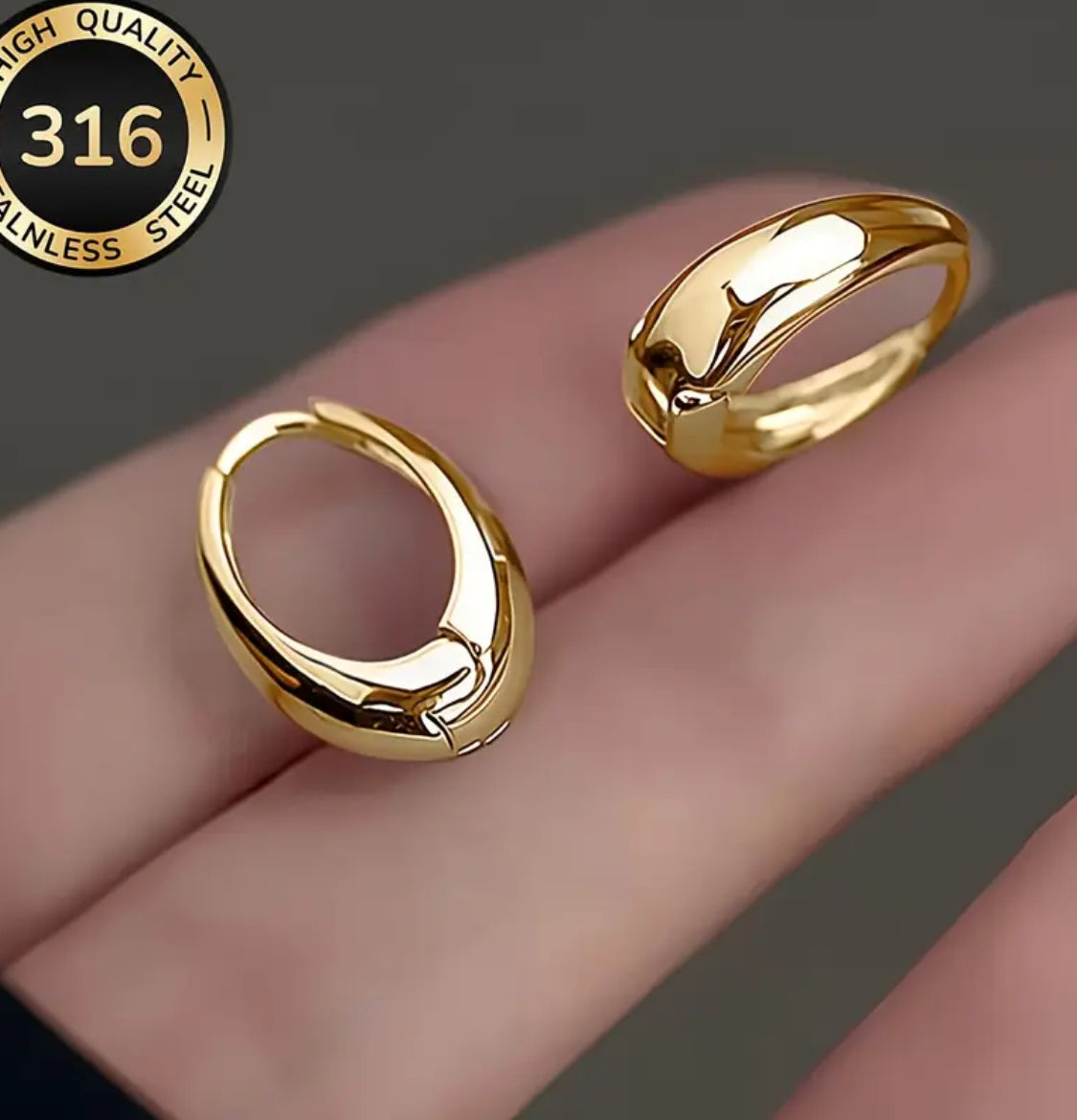 Luna Classic Gold Hoops